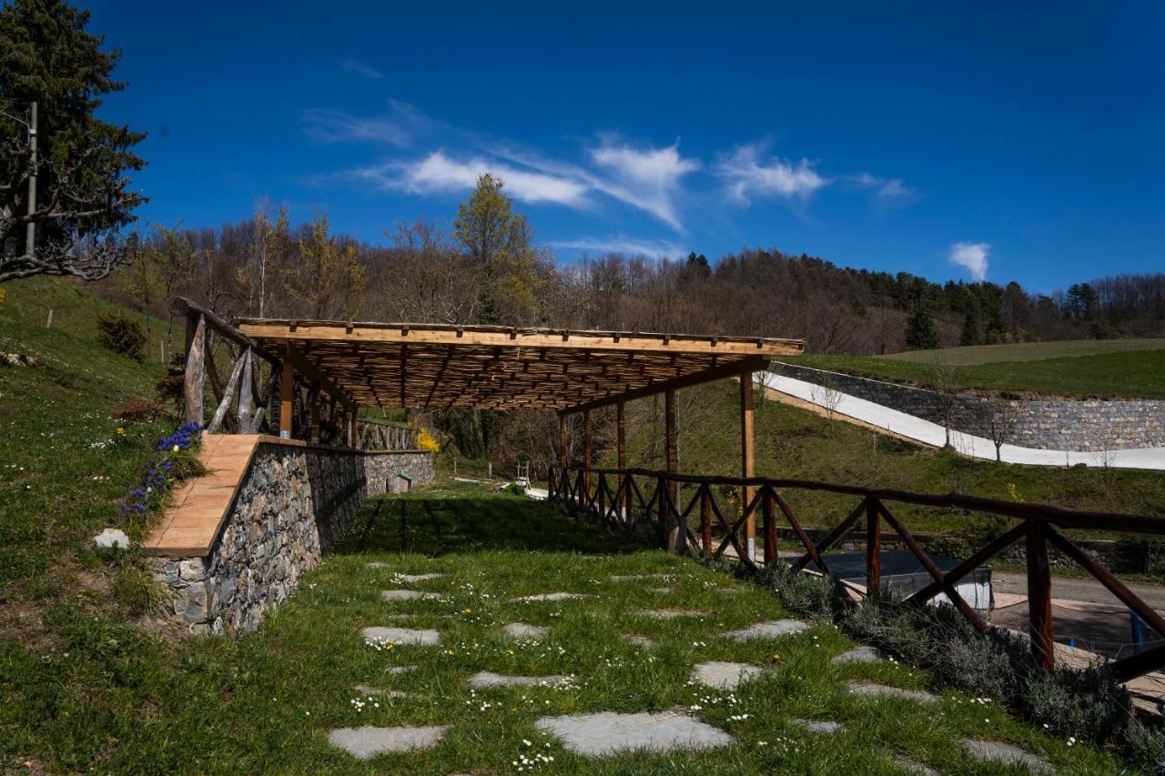 028 - Agriturismo "Il Boschetto" Con Piscina, Pace E Natura - Camera Familiare Cavizzano Exterior foto